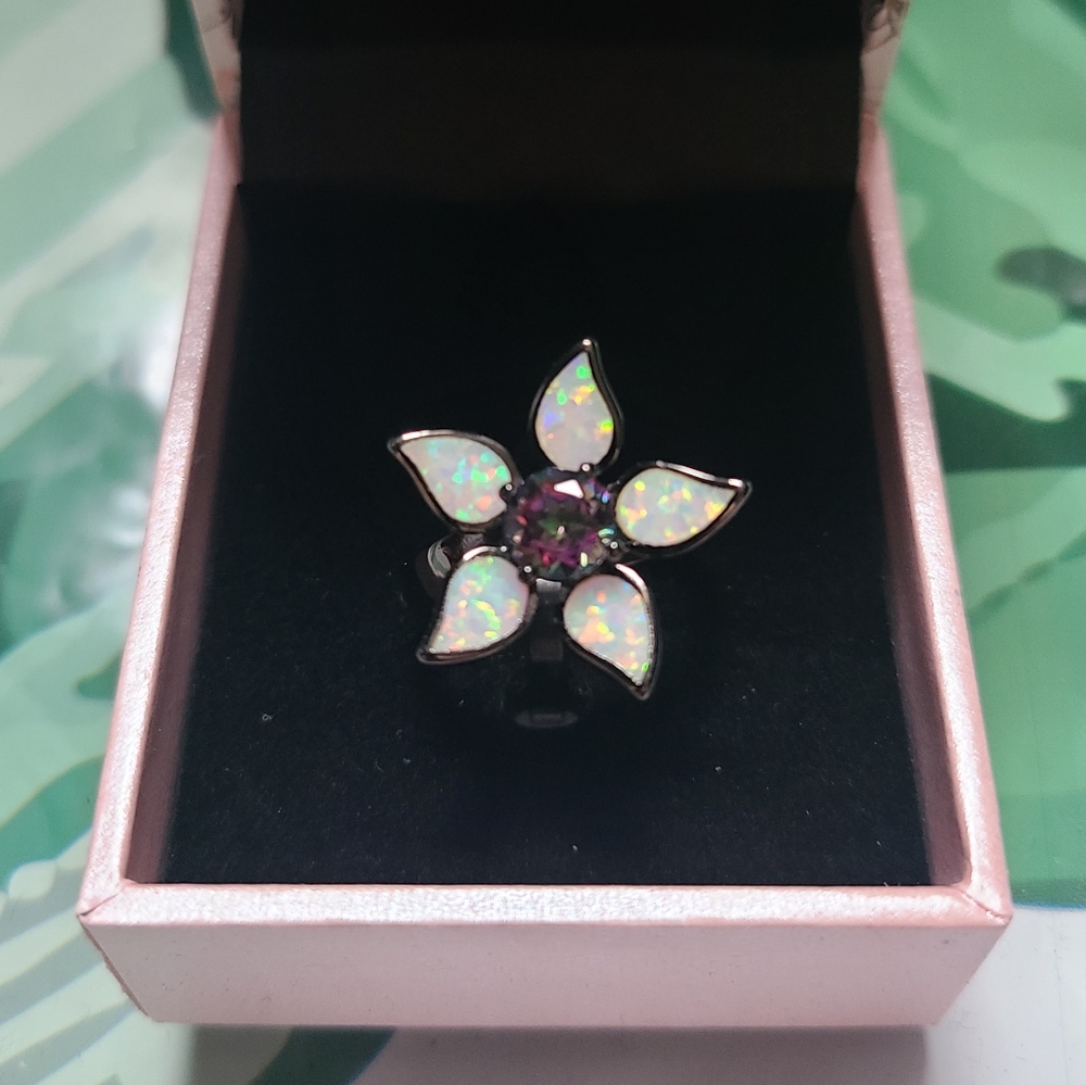 Peermont Flower Ring Size 7
